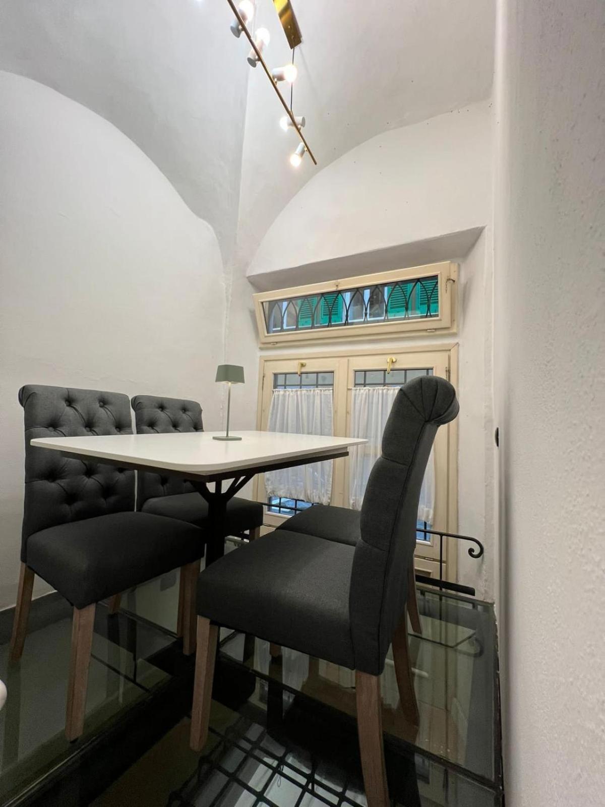 Elegant In Santo Spirito's Heart Apartamento Florencia